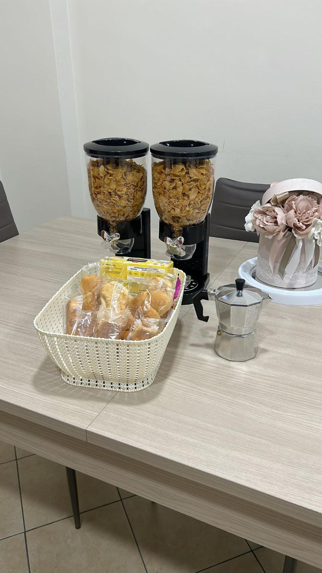 B&B Peppino Home نابولي المظهر الخارجي الصورة